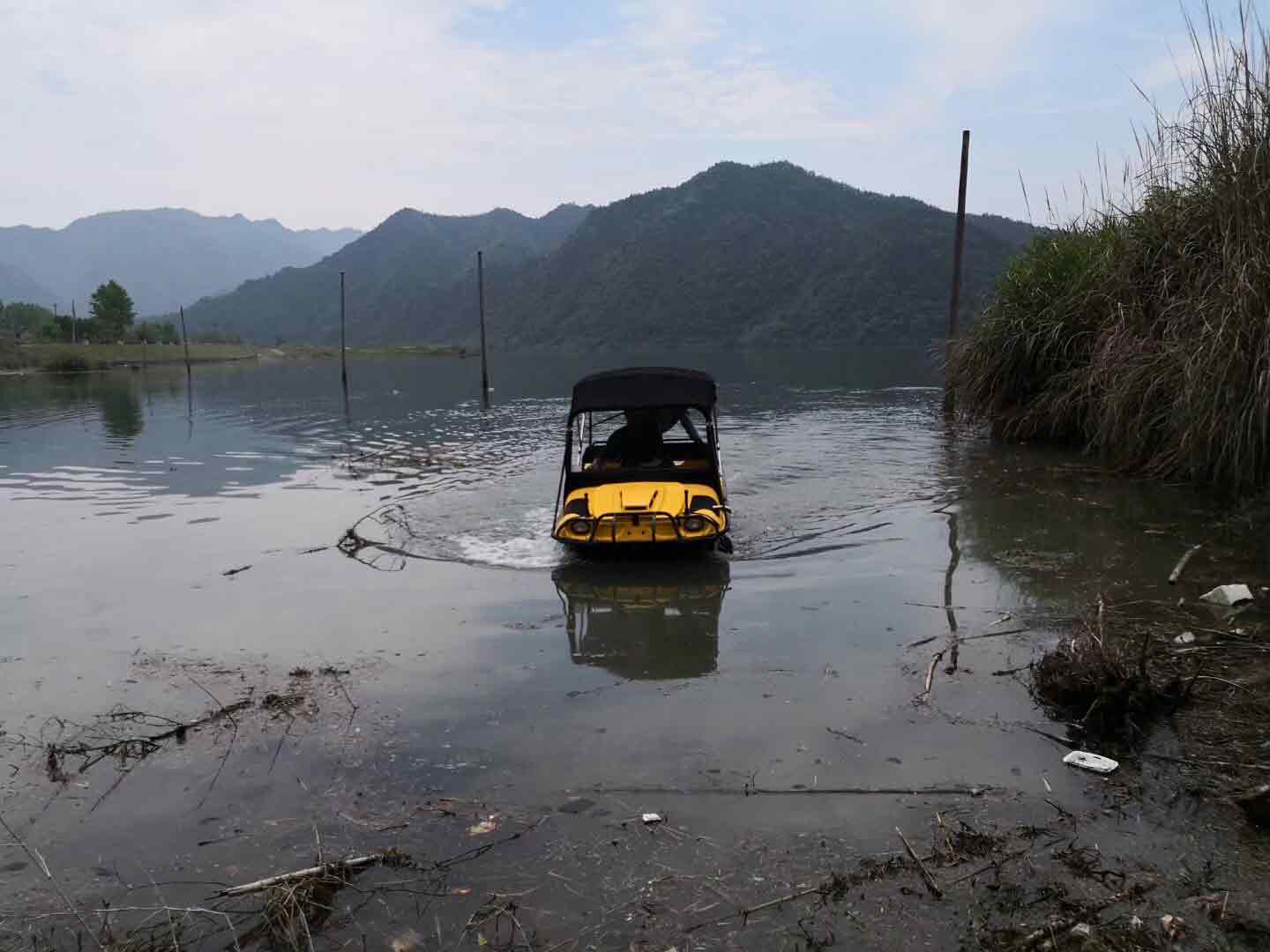 水陆两用车:国产水陆两栖车越野能力和运载能力